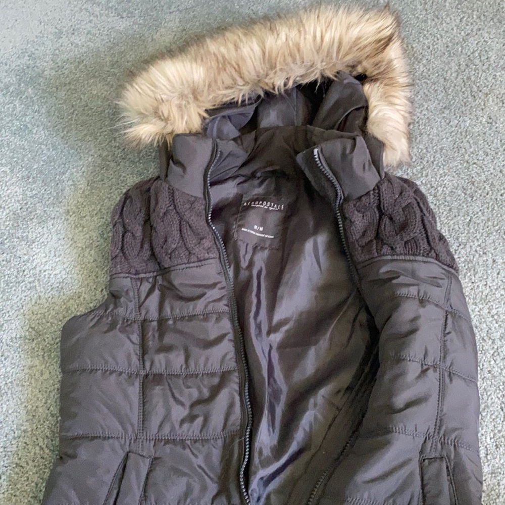 Aeropostale vest